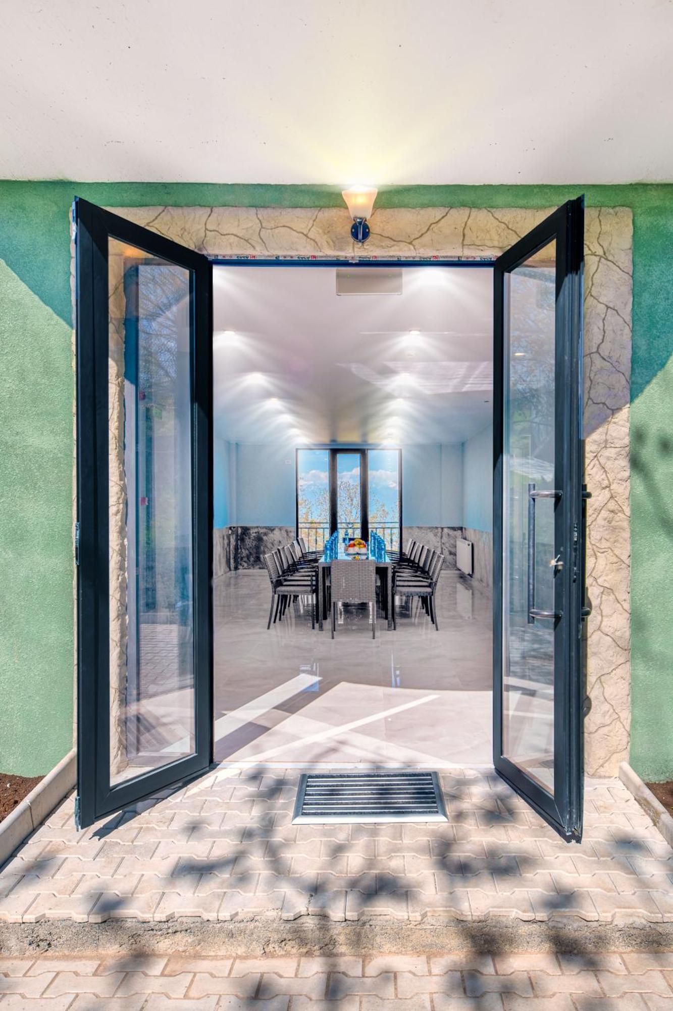 Villaggio Mirzaani Resort سينغناغي المظهر الخارجي الصورة